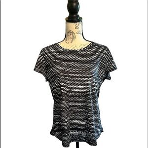 Under Armour “heatgear “T-shirt sz L